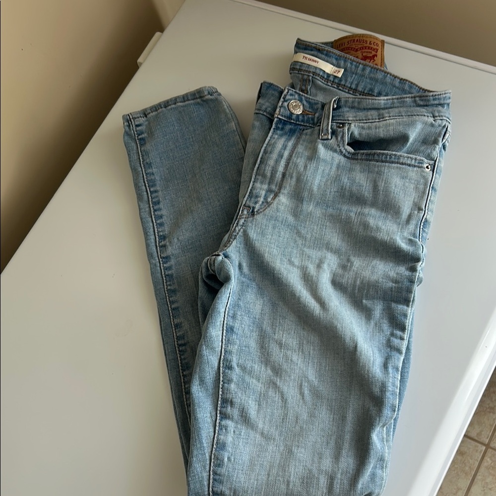 Levi's